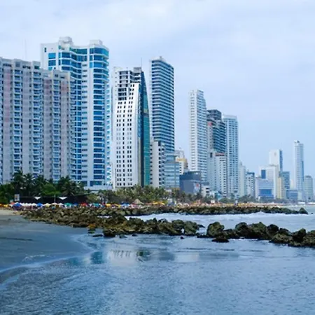 Mr1-2g Basico Cerca Al Mar Con Aire Acondicionado Y Wifi 4 Personas Cartagena