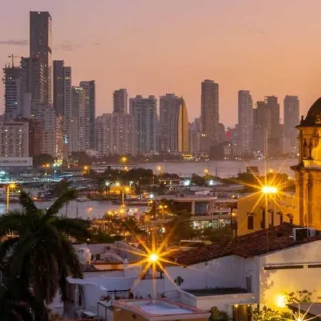 Apartamento Mr1-2g Basico Cerca Al Mar Con Aire Acondicionado Y Wifi 4 Personas Cartagena