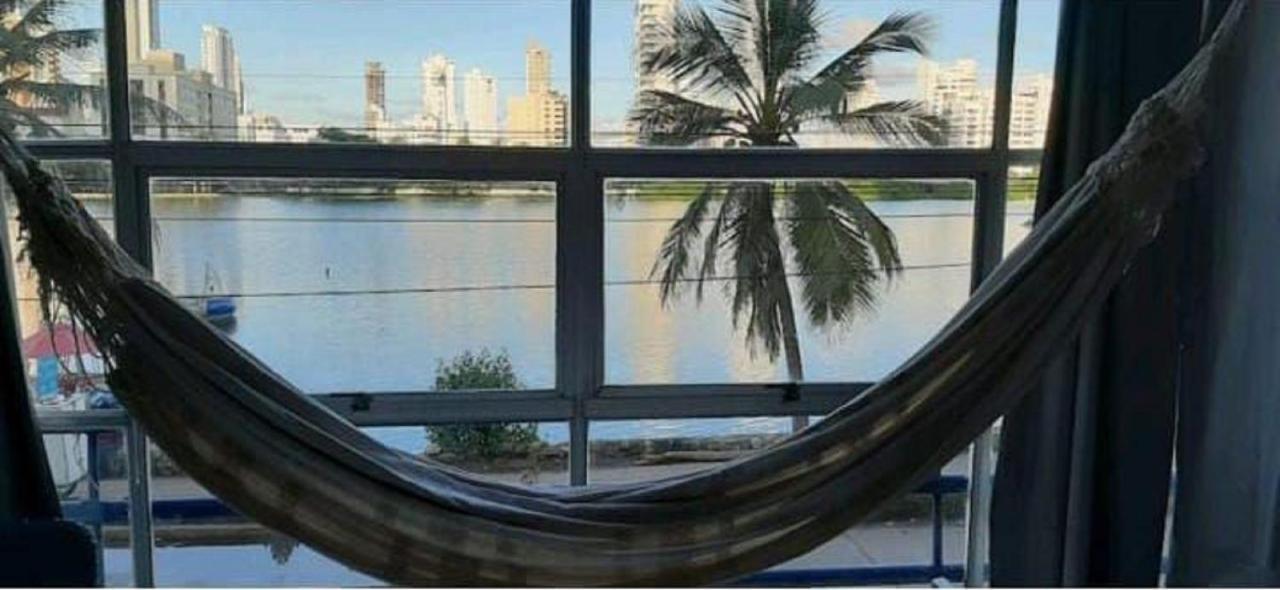 Mr1-2g Basico Cerca Al Mar Con Aire Acondicionado Y Wifi 4 Personas